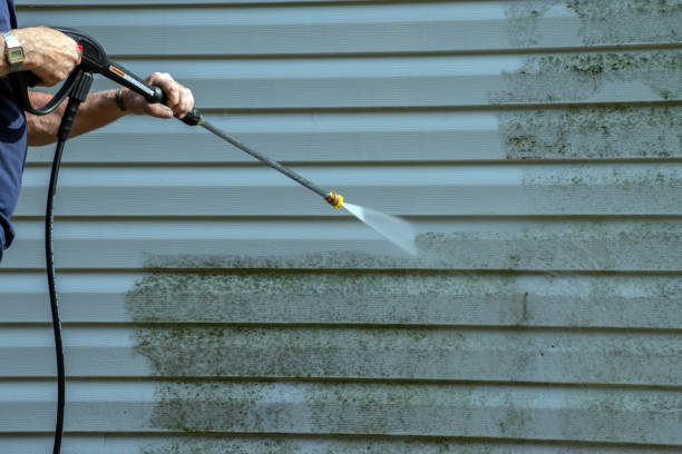 Garage Pressure Washing in Kentwood, MI